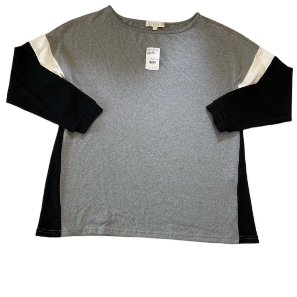 Suzanne Betro sweater Small NWT